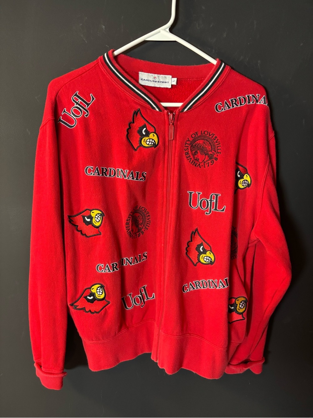 VTV University of LouisvilleCardinals Red Zip-Front Logo Cardigan Sweater-large